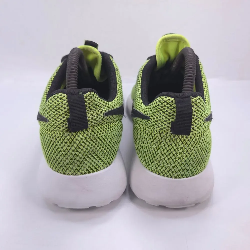 Nike Roshe Run Athletic Lace Up Shoe Youth Boys Size 6.5 599728-700 Green